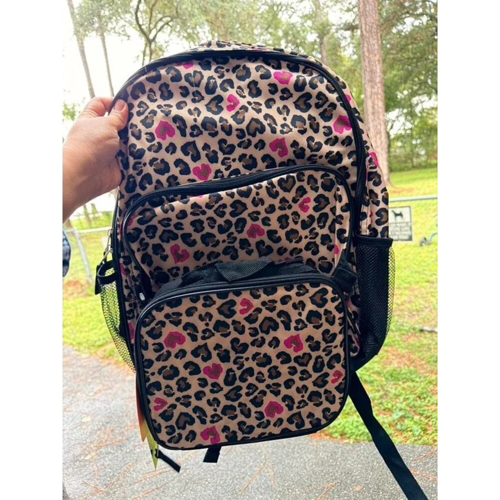 Leopard backpack with lunch bag